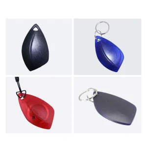 Ostenduntur quattuor Mifare Ordo 1k Key Fobs in diversis coloribus: nigreos, caeruleum, rubrum, et griseo. Singulis fols features unicum consilium et affectum modum.