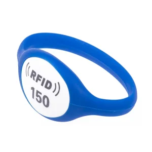 Uma pulseira azul de etiquetas RFID apresentando uma etiqueta circular branca com "RFID" e o número "150.